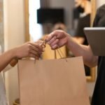 Você está só acompanhando suas vendas ou está construindo valor para seus clientes?